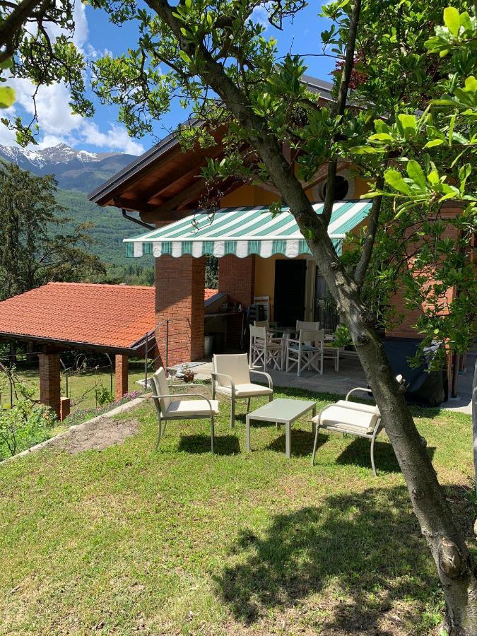 The Comfortable House With Big Pool In The Center Of