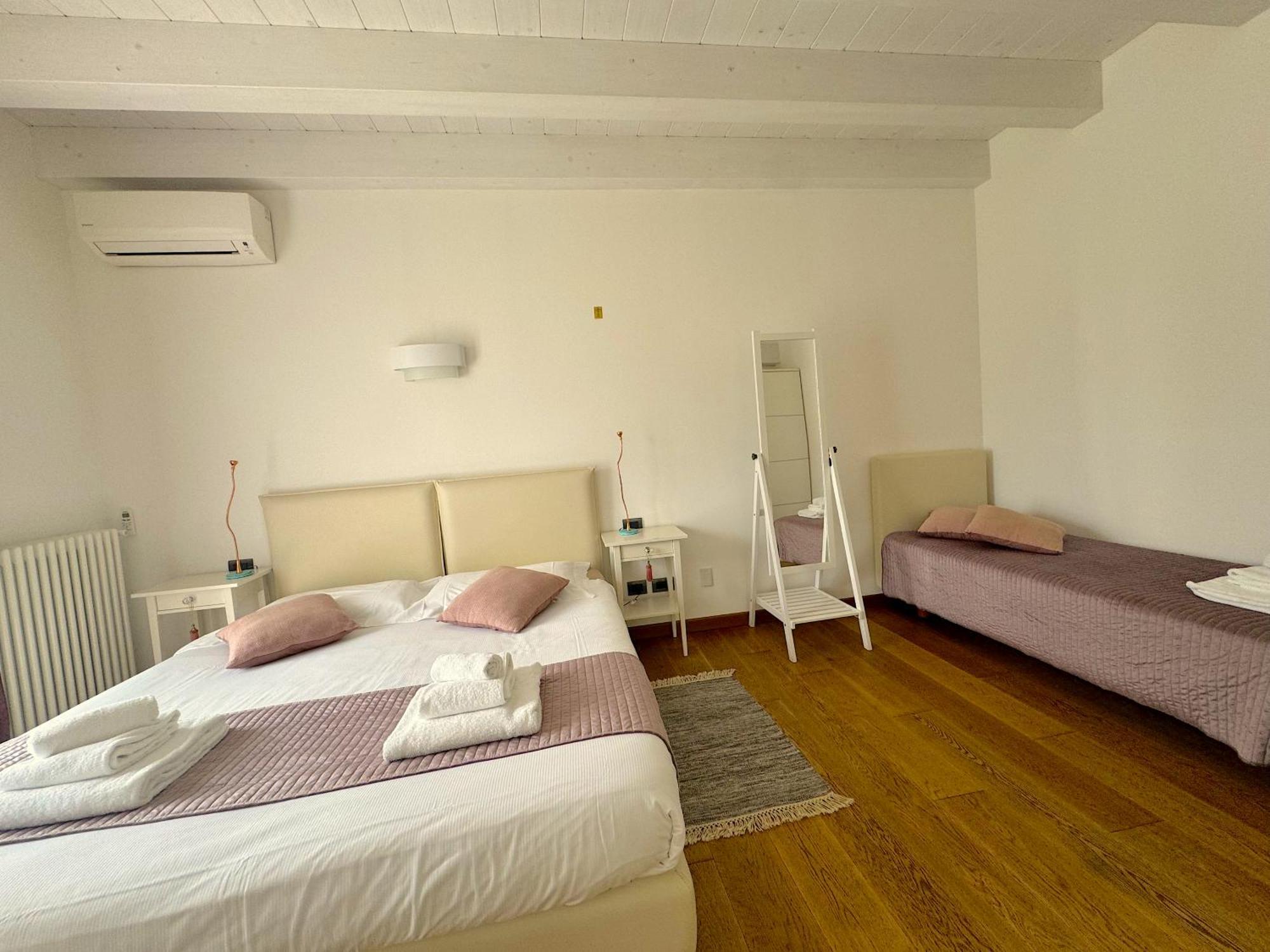Holiday home The Comfortable House With Big Pool In The Center Of